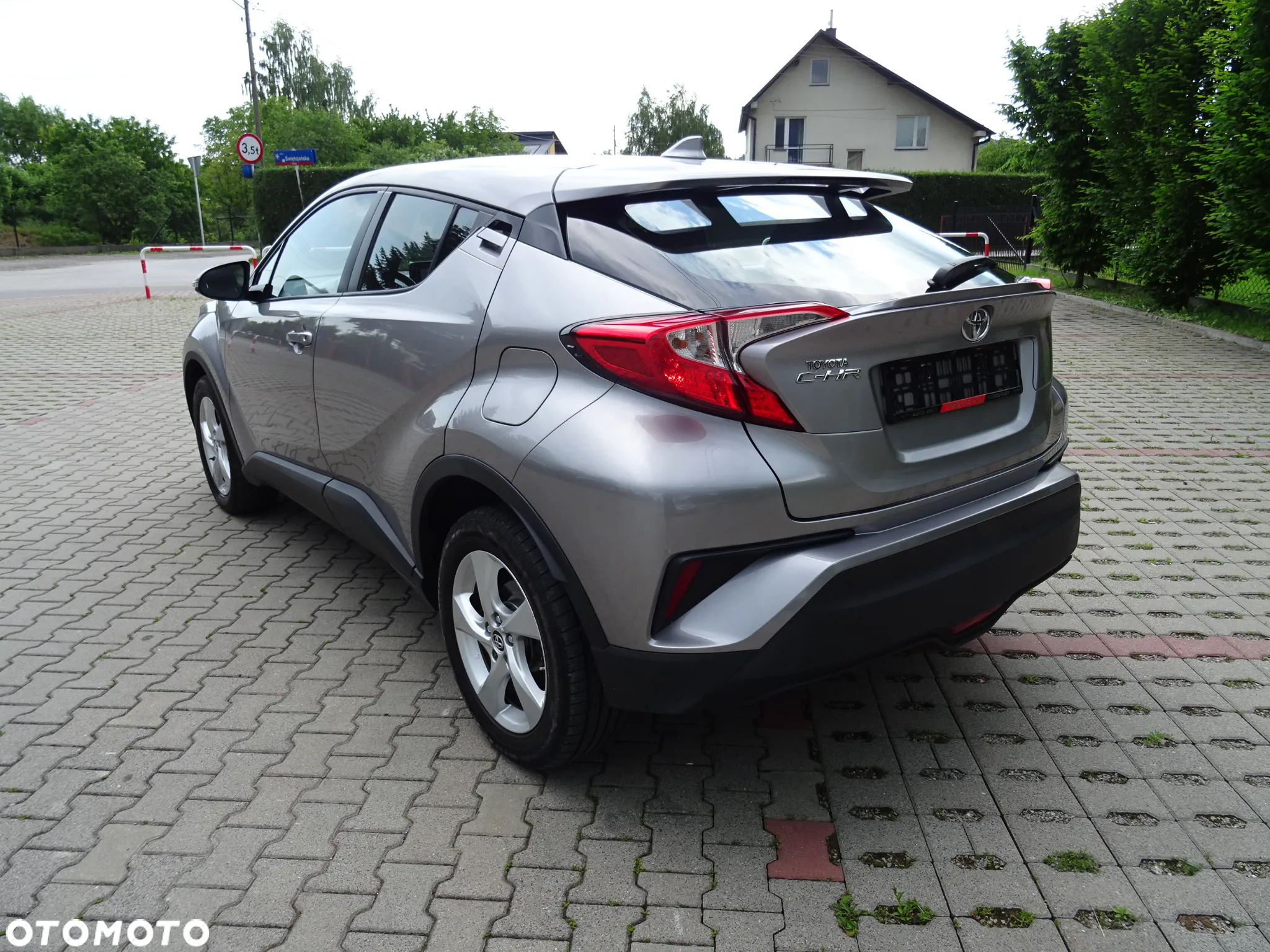 Toyota C-HR 1.2 T Premium - 3