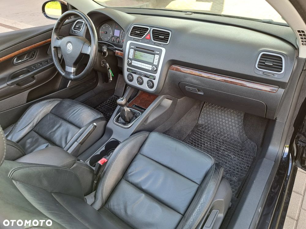 Volkswagen Eos - 15