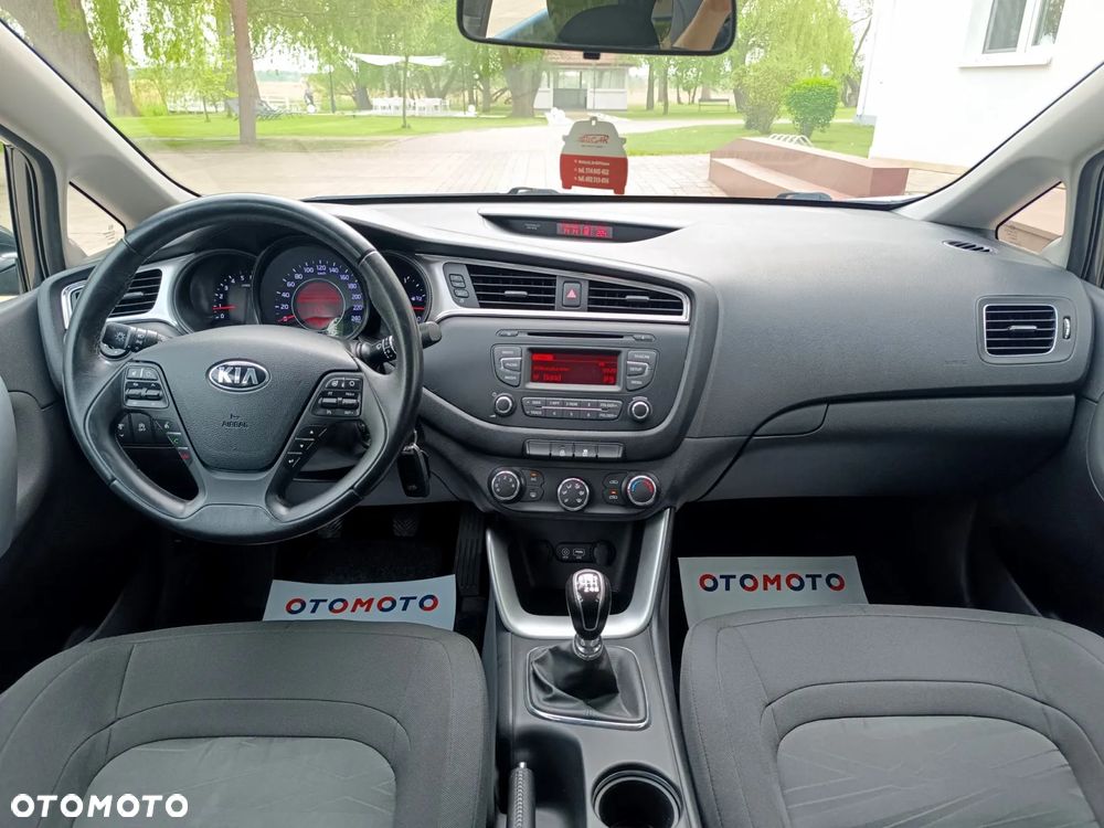 Kia Ceed 1.6 CRDi L - 29