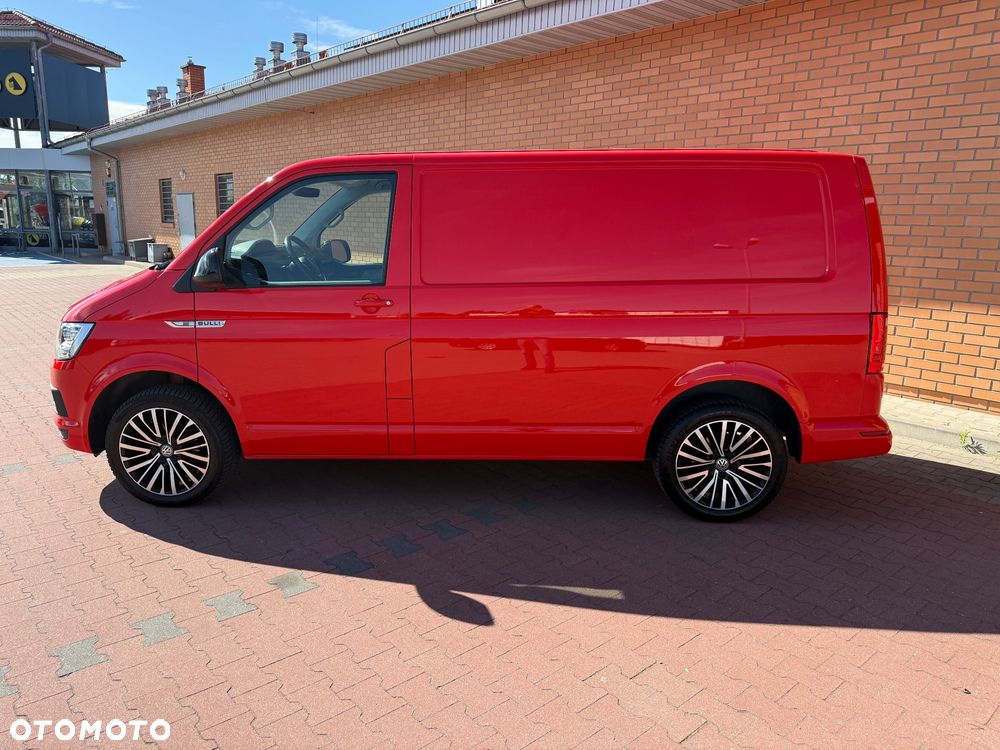 Volkswagen Transporter - 8