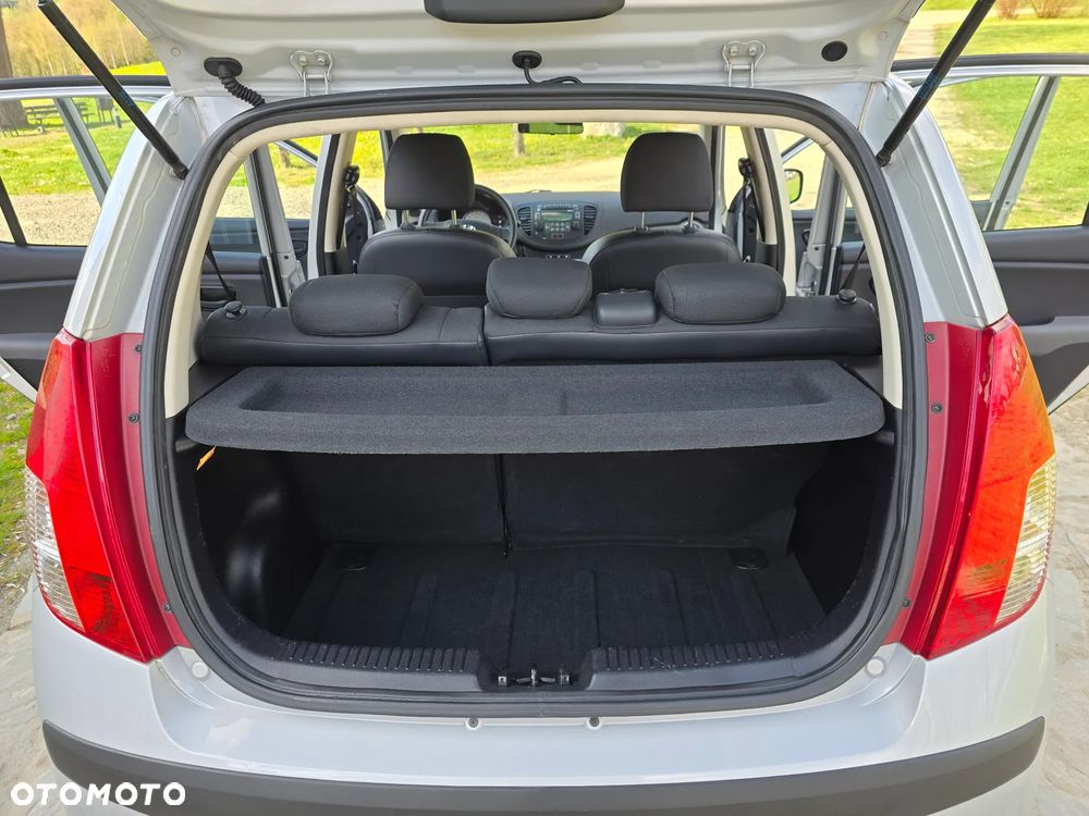 Hyundai i10 1.1 Edition 20 - 28