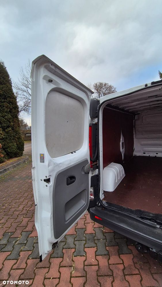 Opel Vivaro - 26