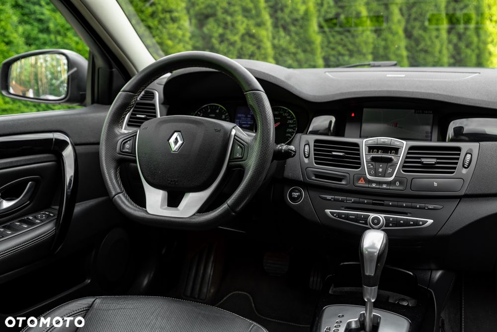 Renault Laguna 2.0 T Bose Edition - 32