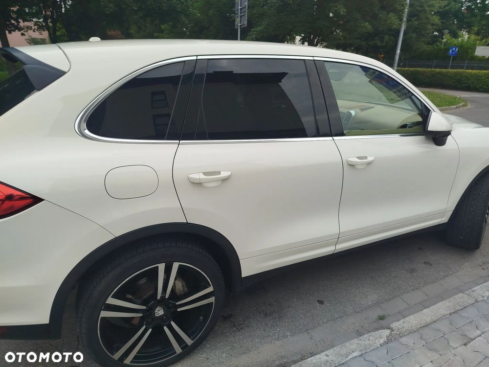 Porsche Cayenne S Tiptronic S - 2