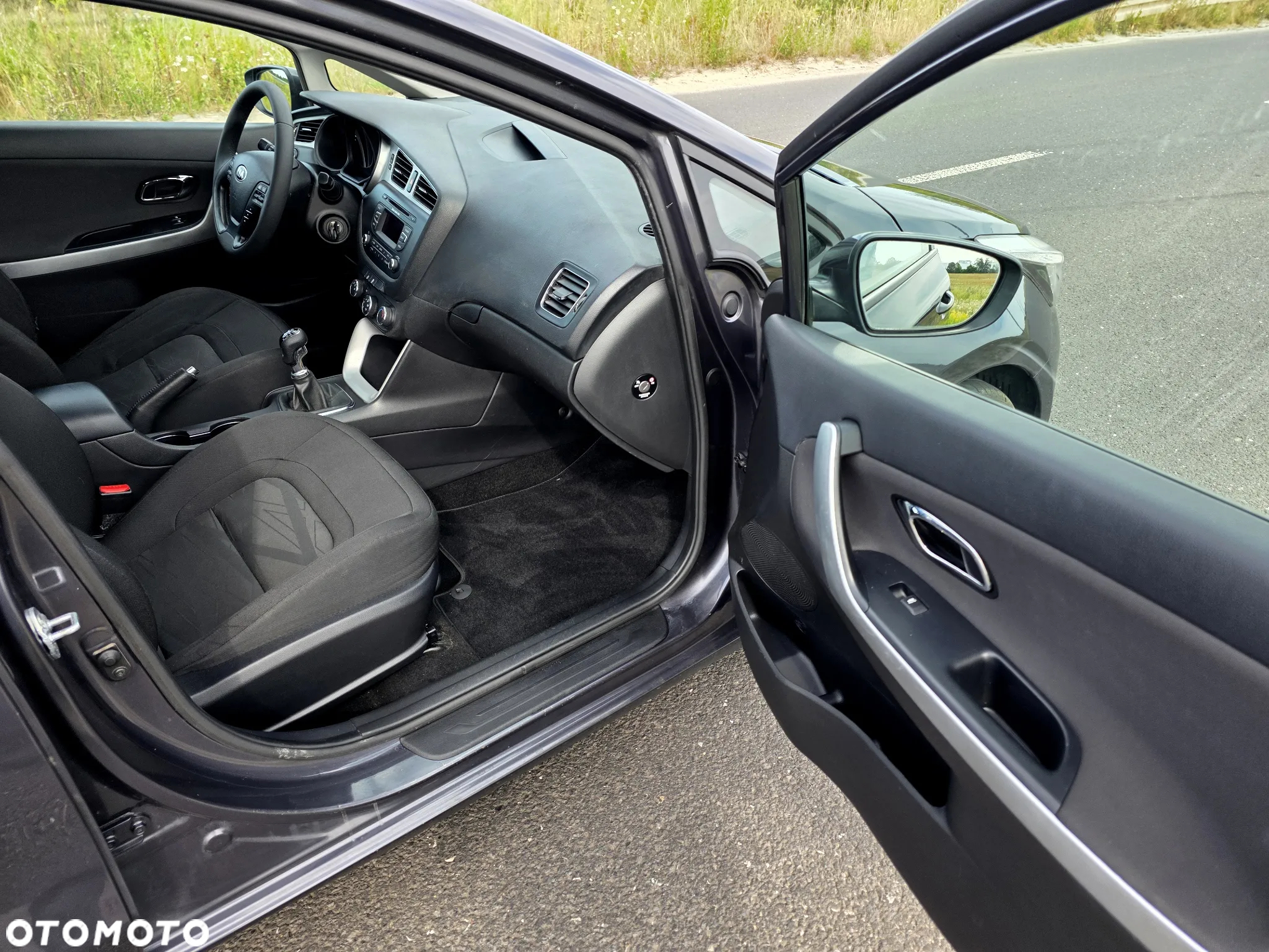 Kia Ceed 1.4 CVVT Attract - 18