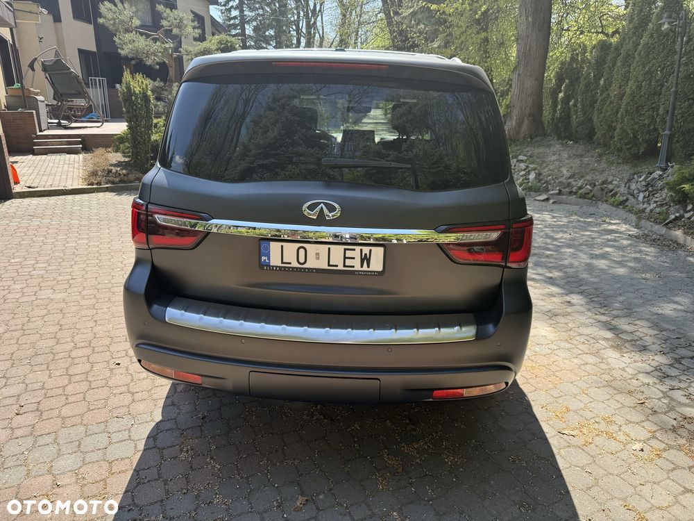 Infiniti QX80 - 3