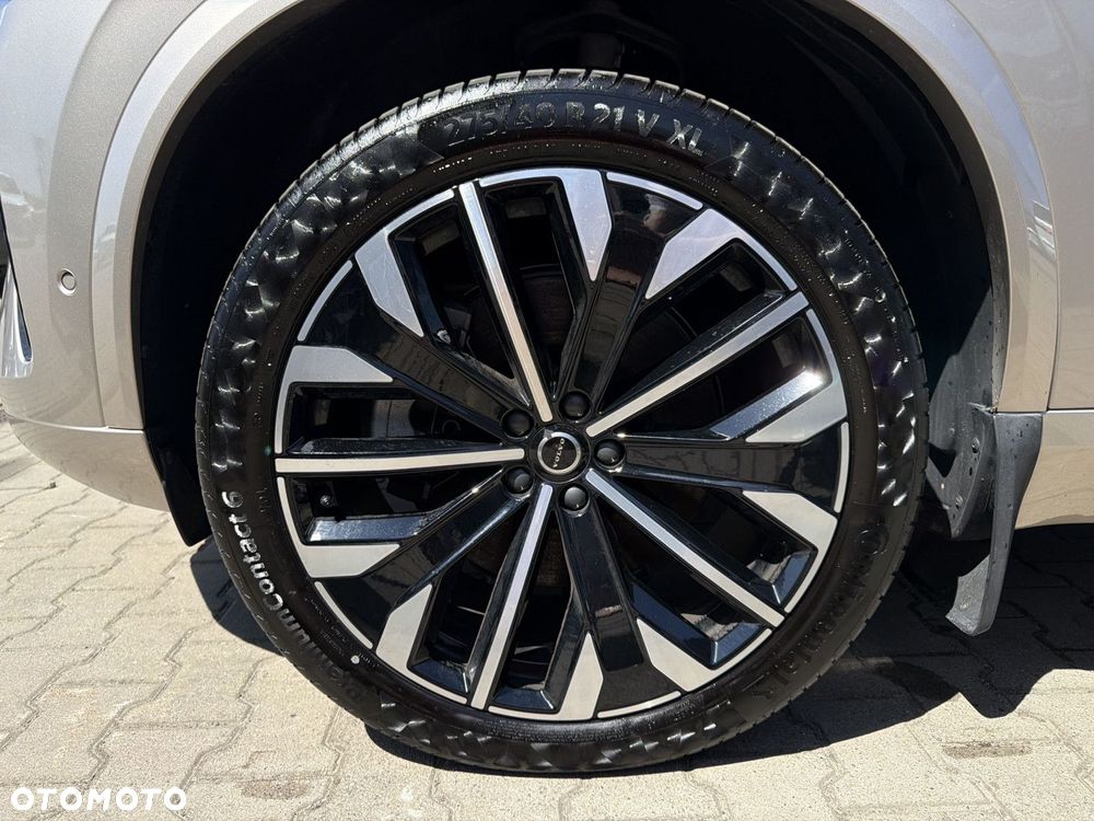 Volvo XC 90 - 35