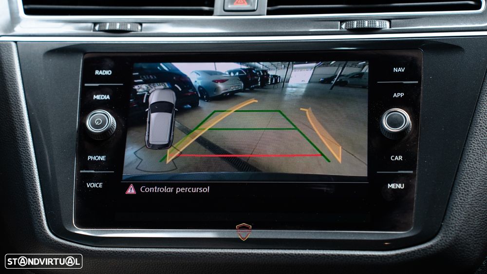 VW Tiguan 1.6 TDI Confortline - 28