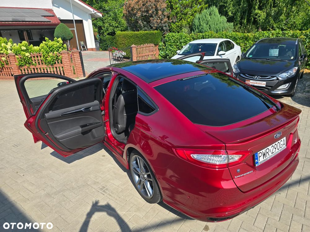 Ford Mondeo - 38