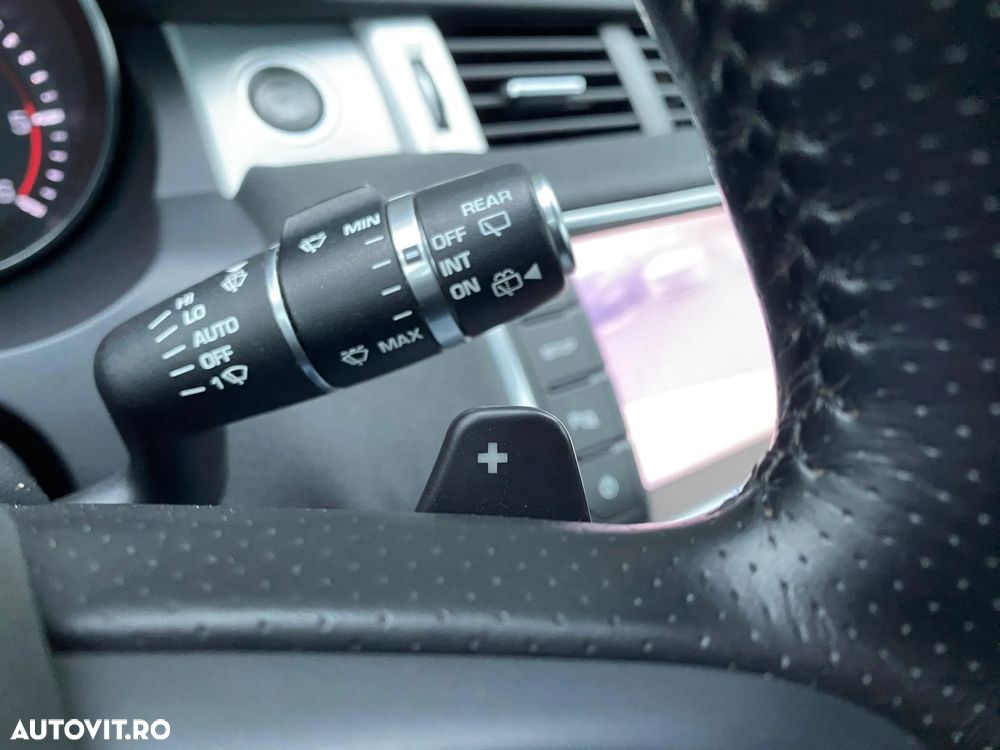 Land Rover Range Rover Evoque - 21