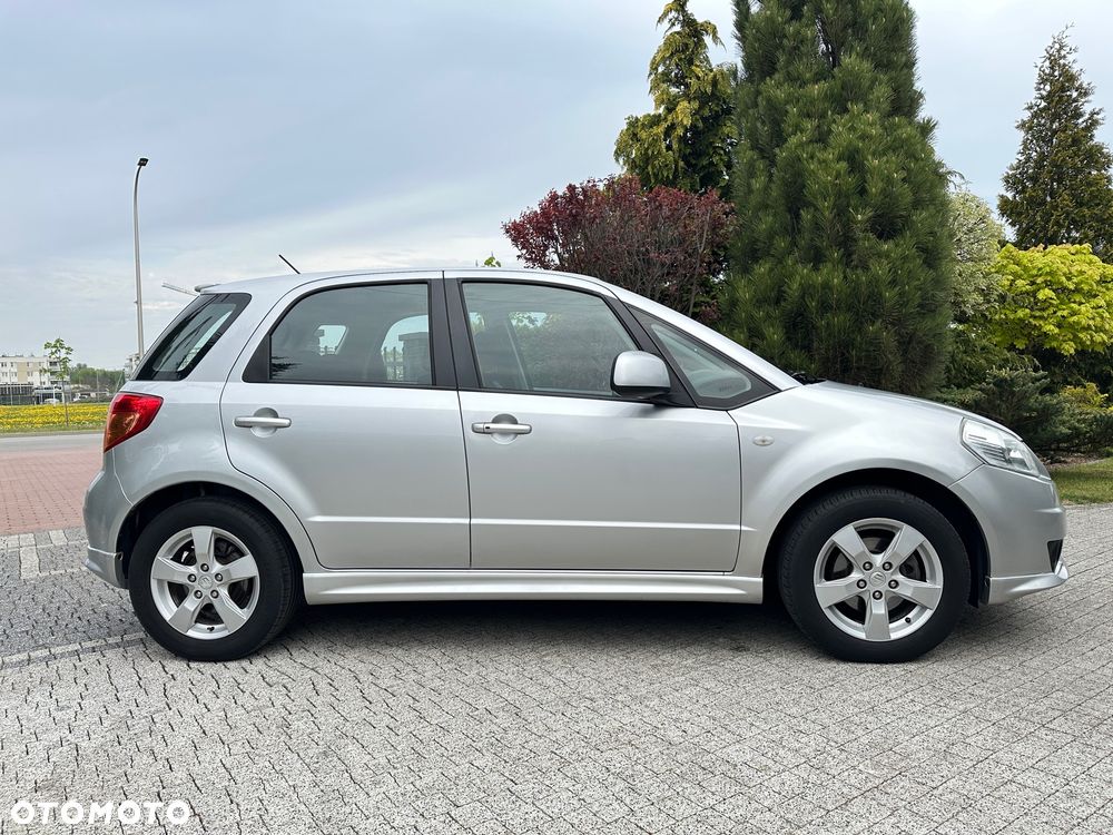 Suzuki SX4 1.6 VVT 4x2 Comfort - 6