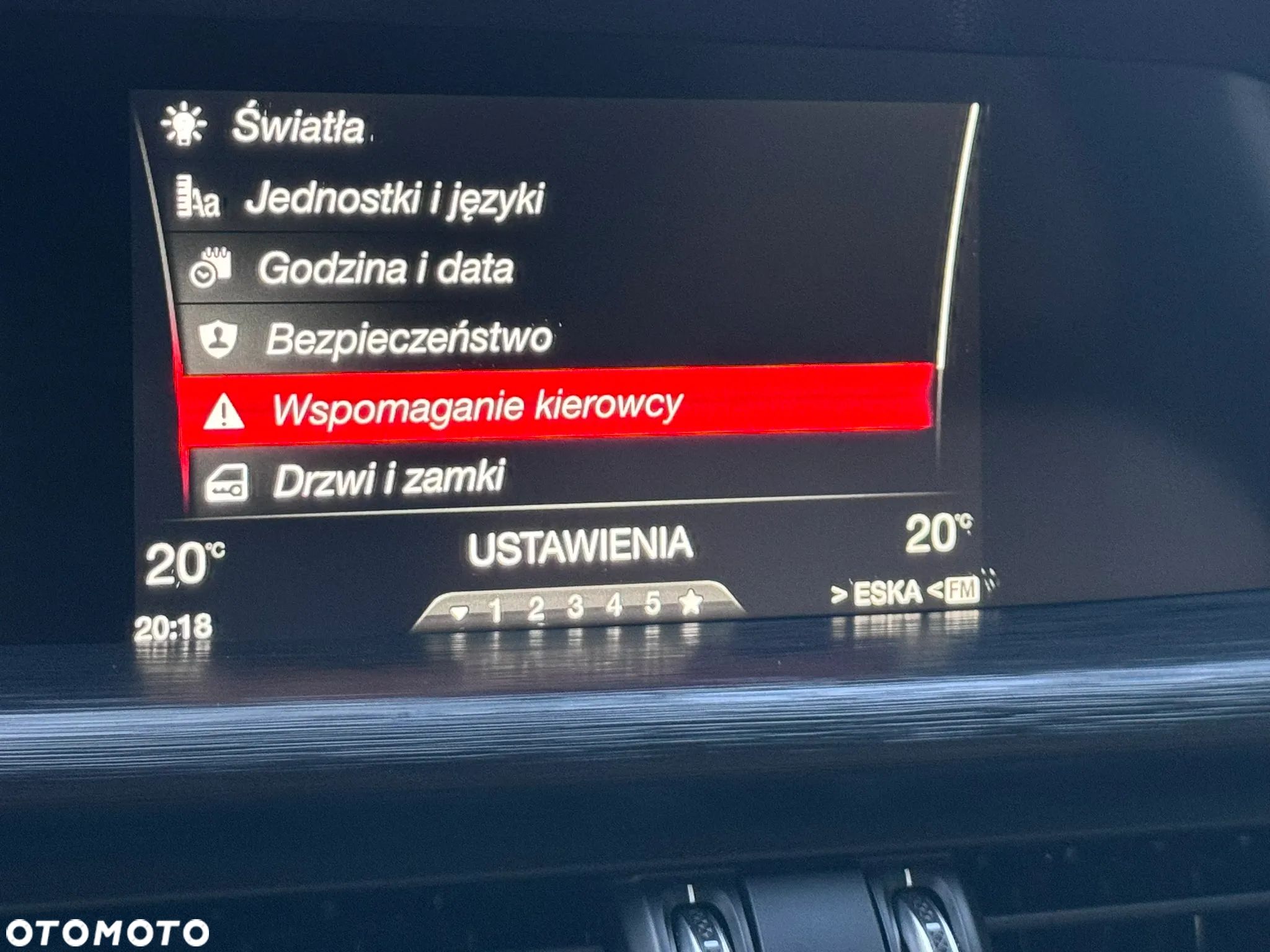 Alfa Romeo Stelvio - 32