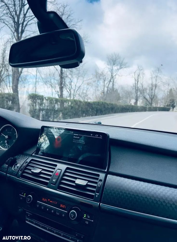 BMW X6 xDrive40d - 14