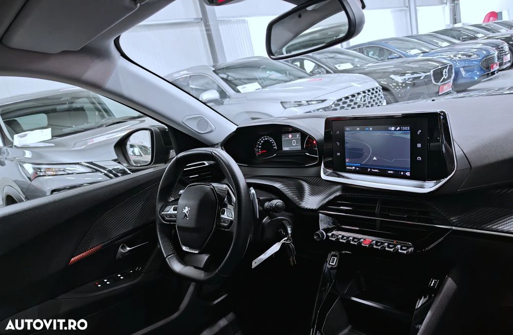Peugeot 2008 PureTech 130 Stop&Start EAT6 Allure - 5