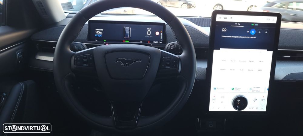 Ford Mustang Mach-E 75.7 kWh Base - 16