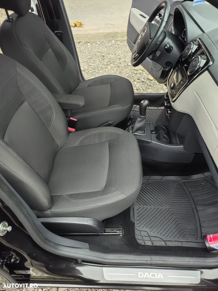 Dacia Lodgy dCi 90 Laureate - 21