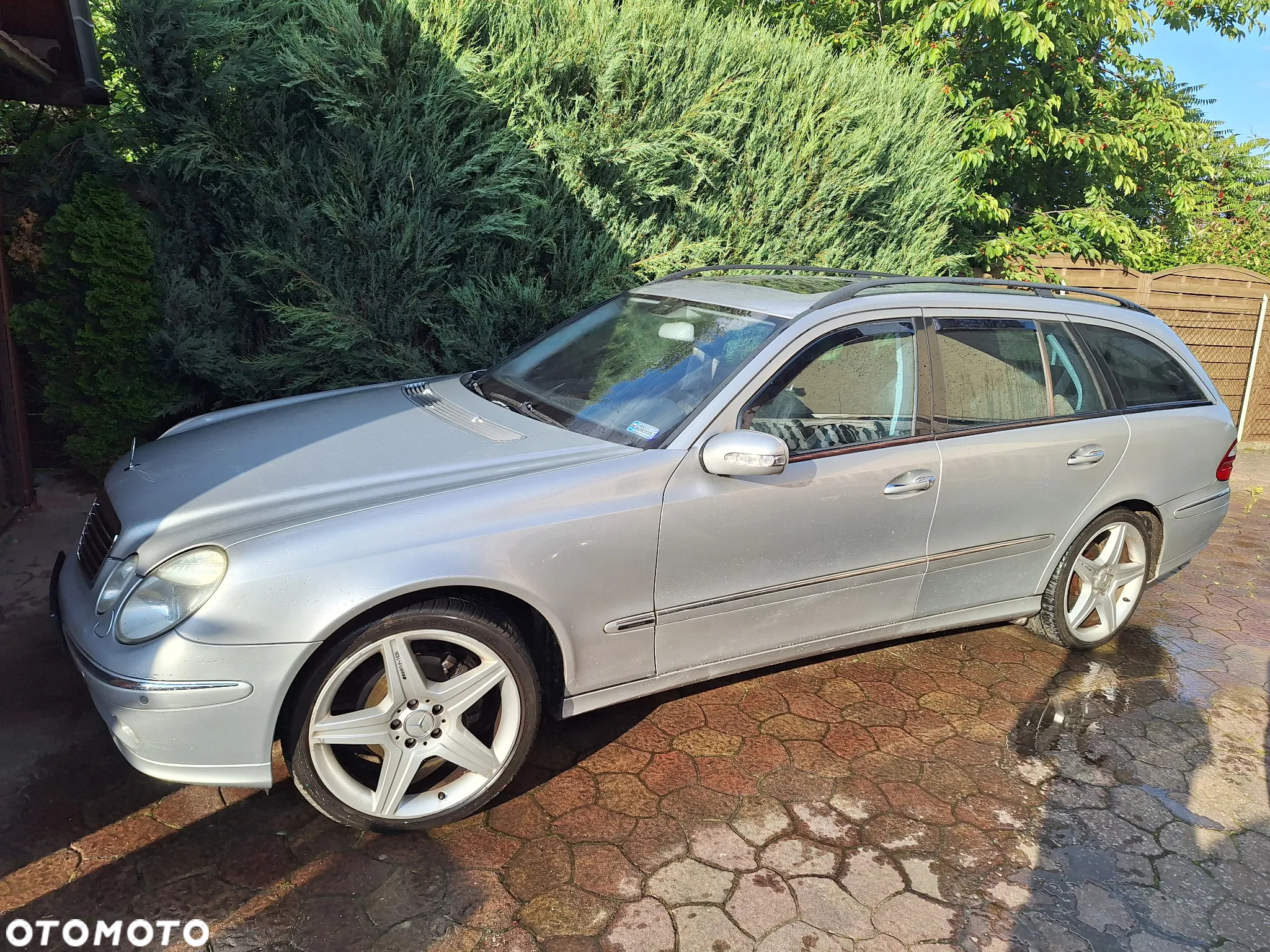 Mercedes-Benz Klasa E 320 4-Matic T Avantgarde - 2