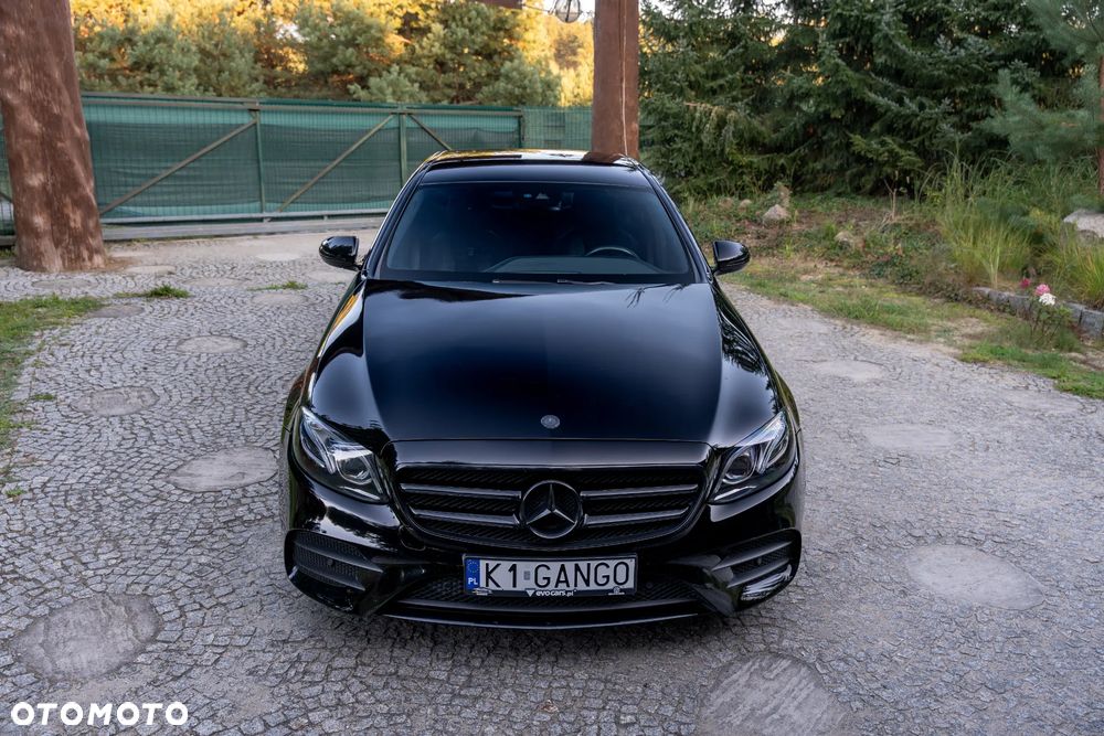 Mercedes-Benz E-Class 2017 photo 5