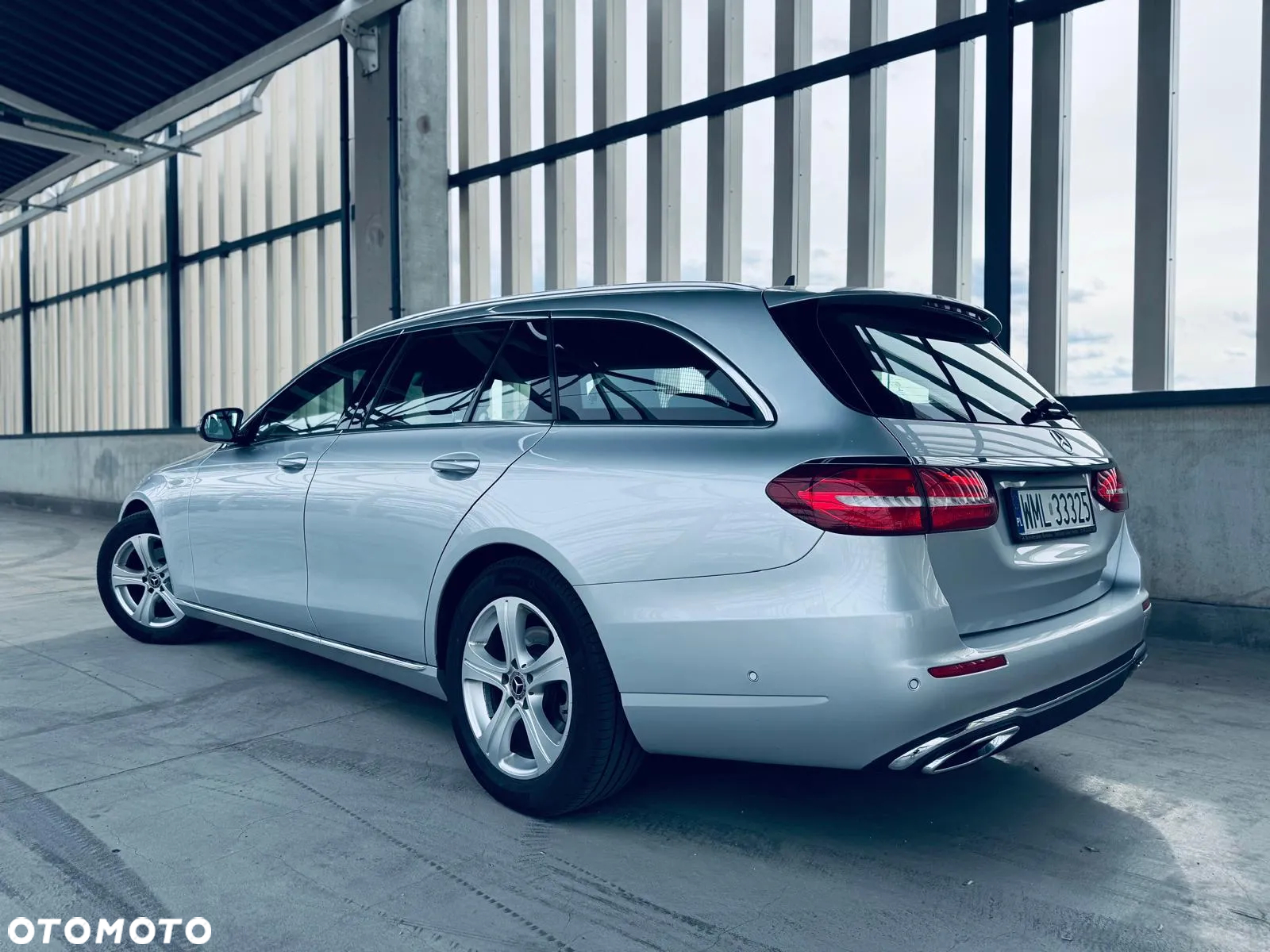 Mercedes-Benz Klasa E 220 d T 9G-TRONIC Avantgarde - 6