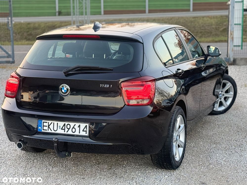 BMW Seria 1 116i - 16