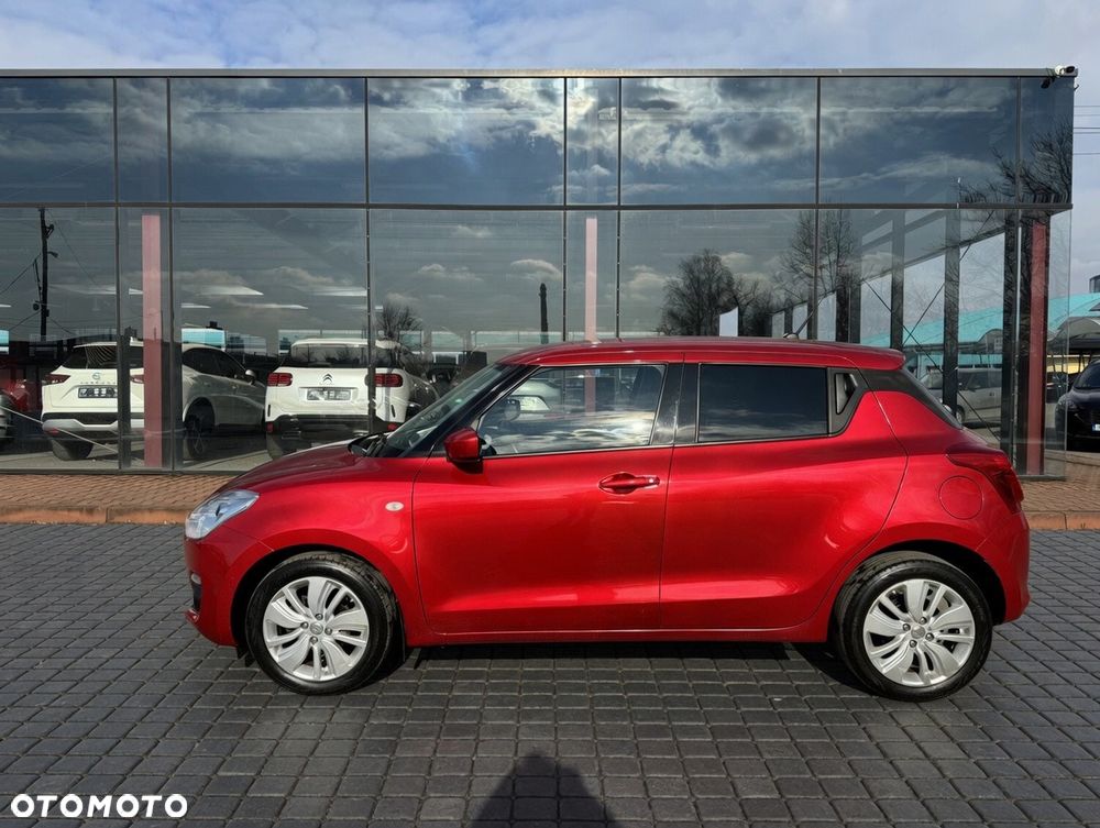 Suzuki Swift 1.2 Premium Plus - 3