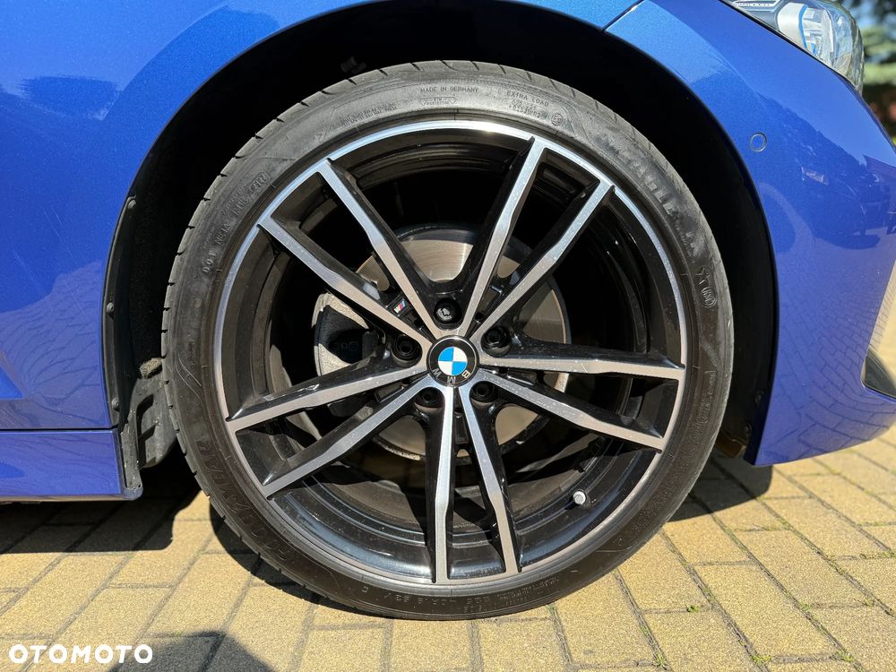 BMW Seria 3 320d xDrive M Sport sport - 36