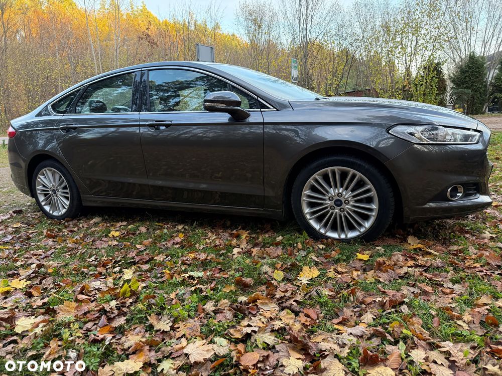 Ford Fusion 2.0 EcoBoost Titanium - 17