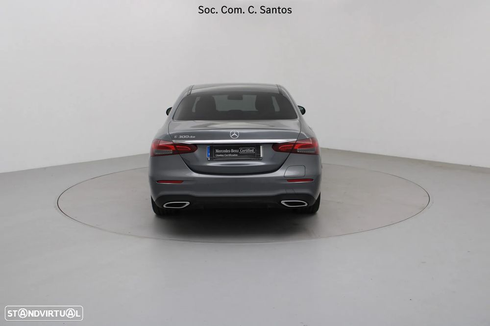 Mercedes-Benz E 300 de AMG Line - 5