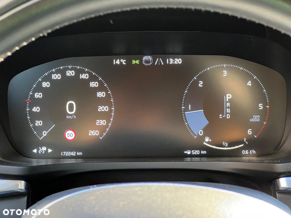 Volvo V60 D3 Momentum Pro - 12