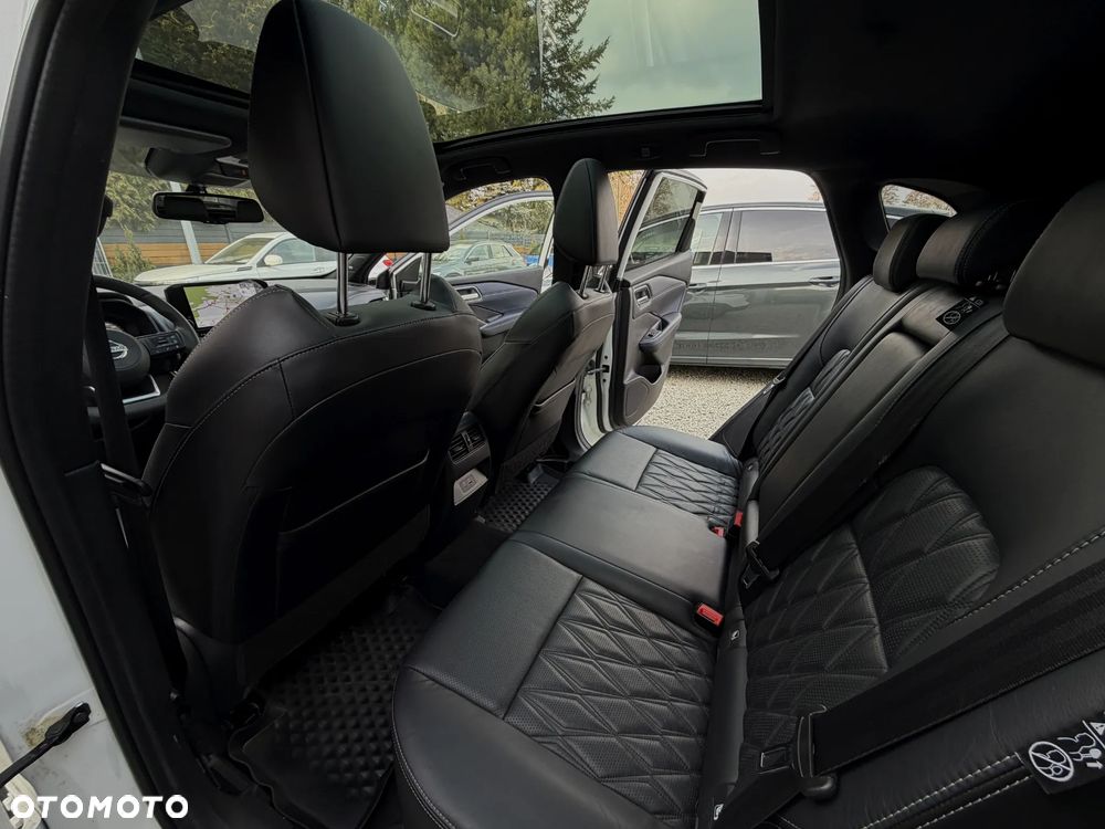 Nissan Qashqai 1.3 DIG-T DCT AKARI - 20