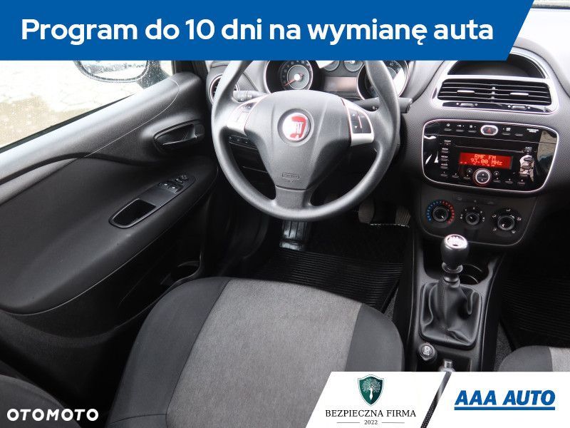 Fiat Punto 2012 - 9