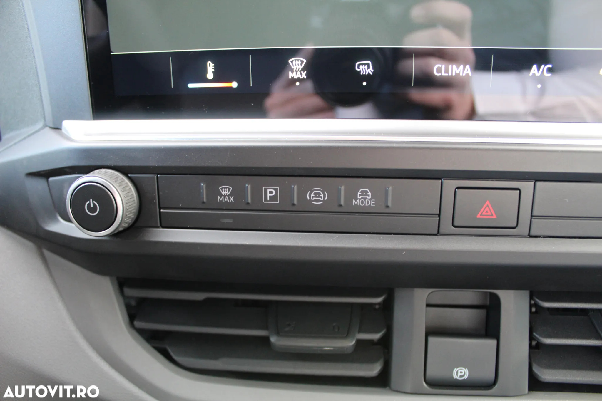 Volkswagen T7 Furgon LR 2.0 TDI 81 kW, 2025 - 22