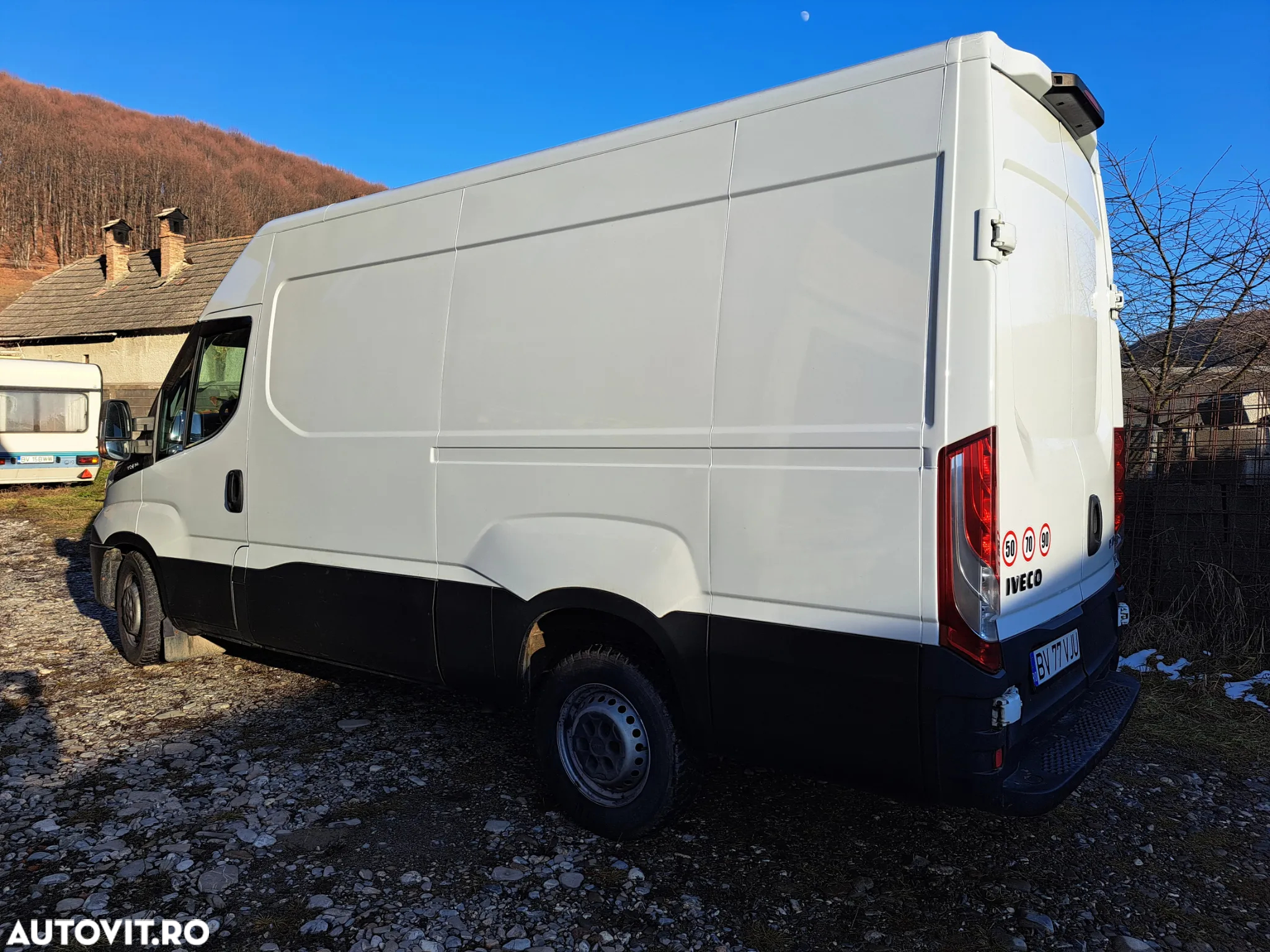 Iveco Daily - 12