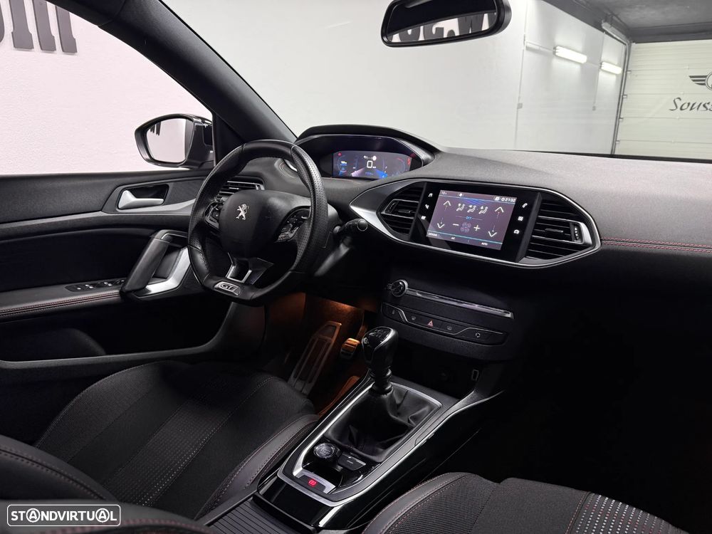 Peugeot 308 PureTech 130 GPF Stop & Start GT - 14