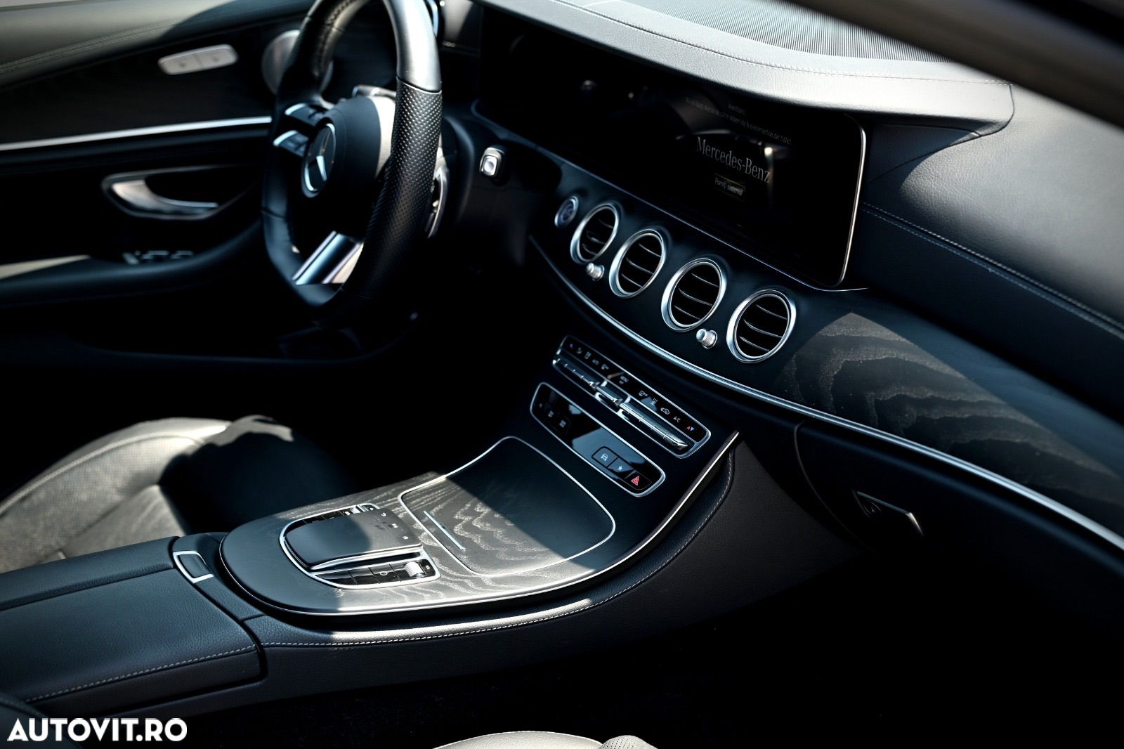 Mercedes-Benz E 300 de 4MATIC Aut. - 25