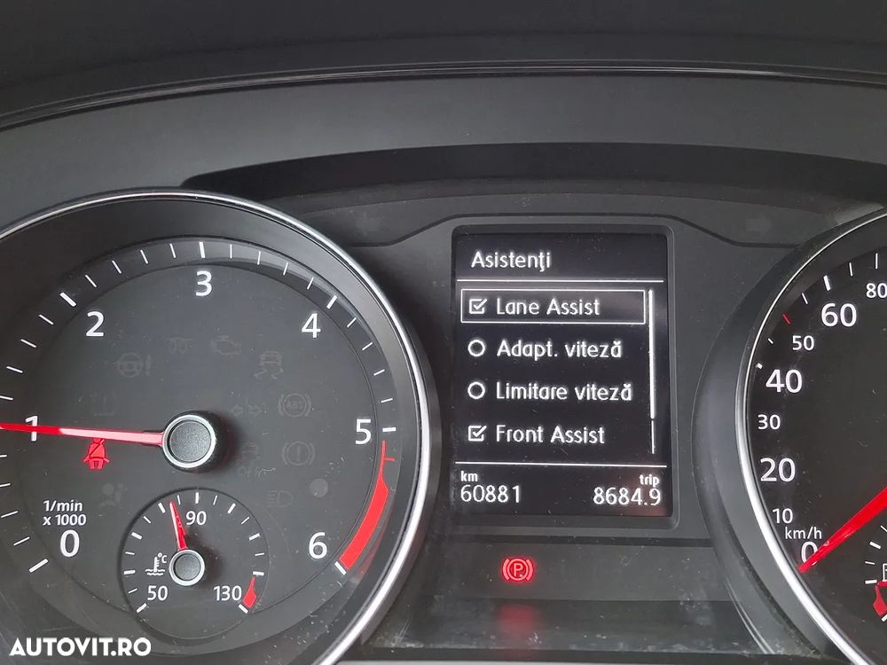 Volkswagen Passat 2.0 TDI DSG Advance - 20
