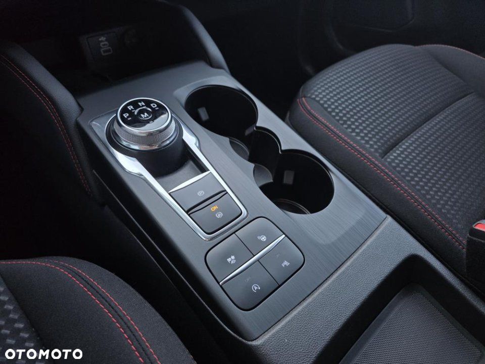 Ford Kuga - 23