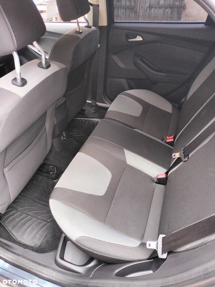 Ford Focus 1.6 TDCi DPF Start-Stopp-System Champions Edition - 6