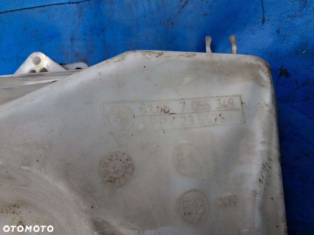 BMW 5 E60 E61 OKAZJA WYPRZEDAŻ POZOSTAŁOŚCI Antena rekin oryginał // Włącznik świateł xenon 6925287  //  Czujnik poziomowania lamp reflektorów 1093697  //  Ramka lewarka dźwigni skrzyni biegów automat podświetlenie 7034089 //  Zbiornik płynu spryskiwaczy 61667055349 pompka 8377430 //  atrapa nerki grill maski  //  Klema minus minusowa  //  Zapalniczka gniazdo zapalniczki  //  Odbłyśnik zderzaka tył tylnego lewy odbłysk sedan  //  Kierunek kierunkowskaz w błotnik - 22