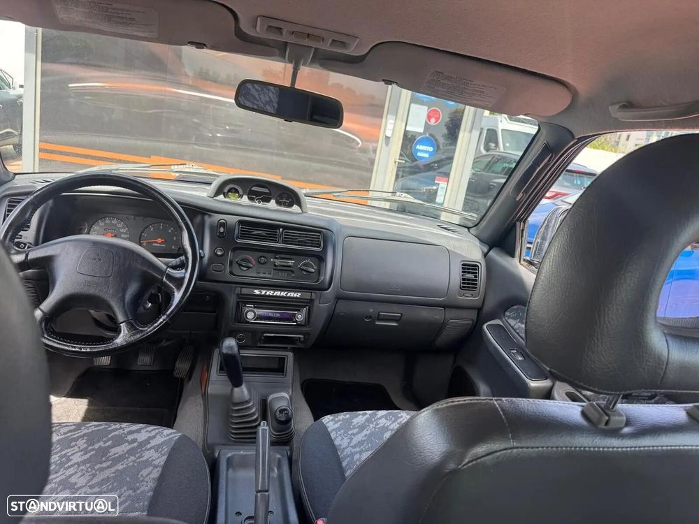 Mitsubishi L200 2.5 TD CD 3200 - 30