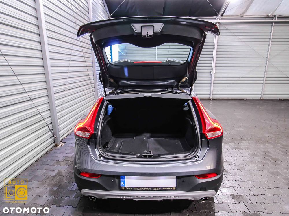 Volvo V40 Cross Country T4 AWD Geartronic Momentum - 13