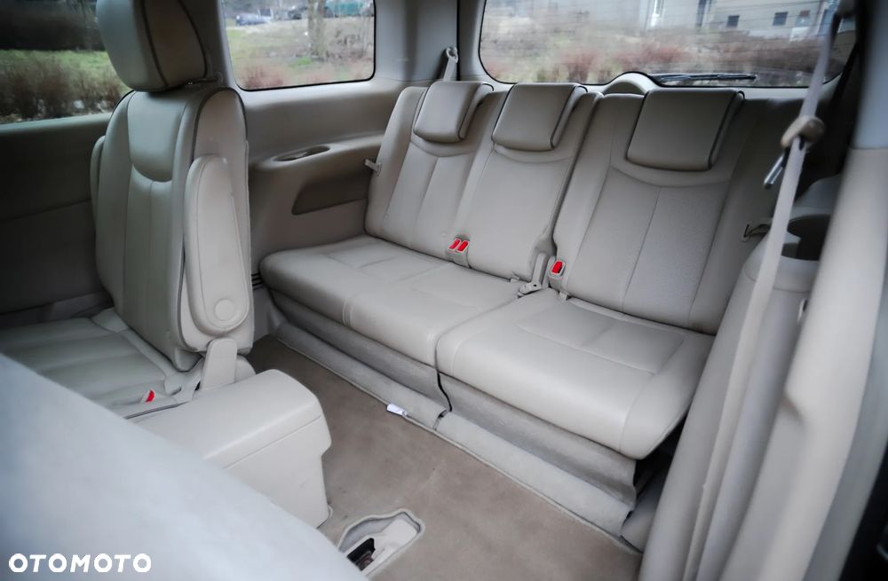 Nissan Quest 3.5 SL - 17