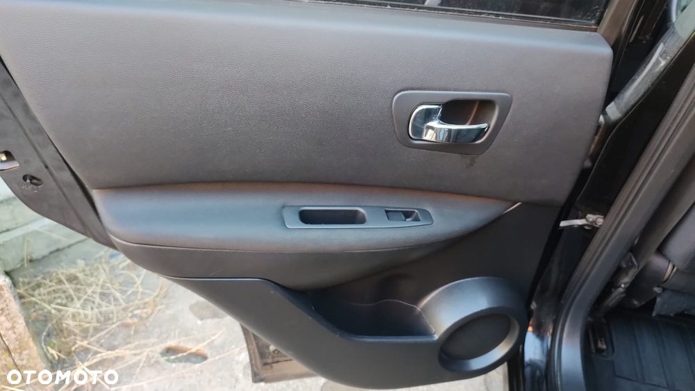 Nissan Qashqai - 13