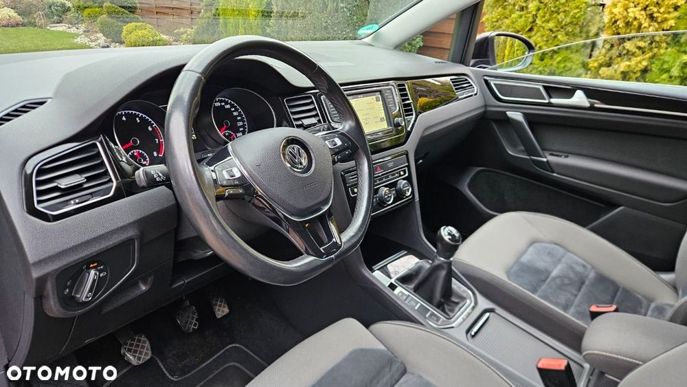 Volkswagen Golf Sportsvan 1.4 TSI (BlueMotion Technology) Highline - 17