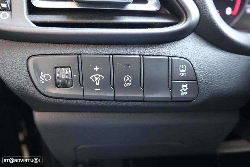 Hyundai i30 SW 1.0 T-GDi Style Plus - 18