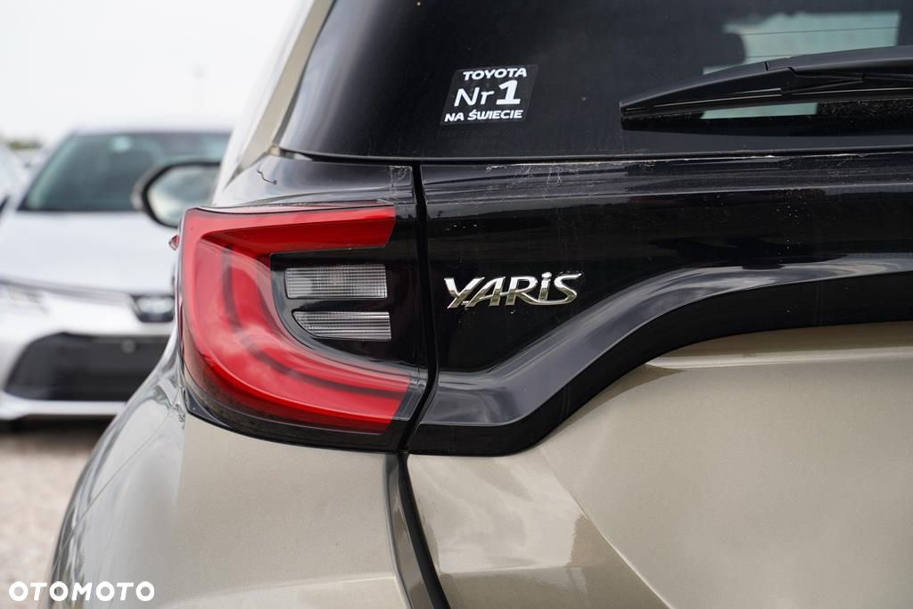 Toyota Yaris - 22