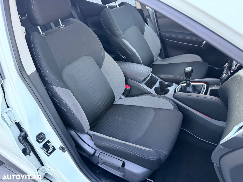 Nissan Qashqai - 24