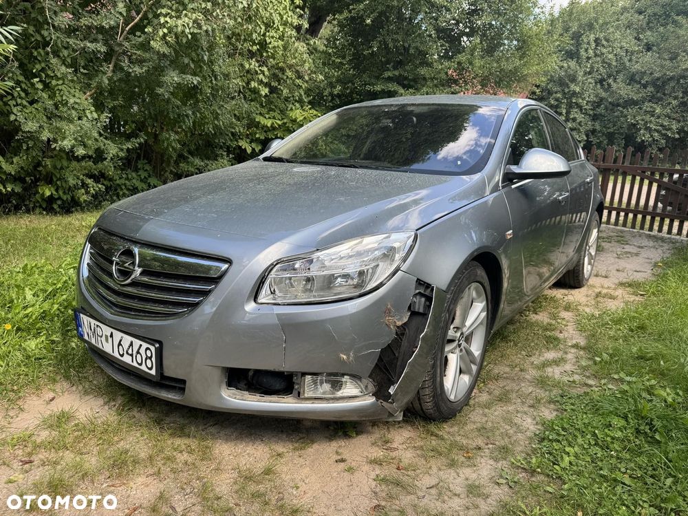 Opel Insignia - 1