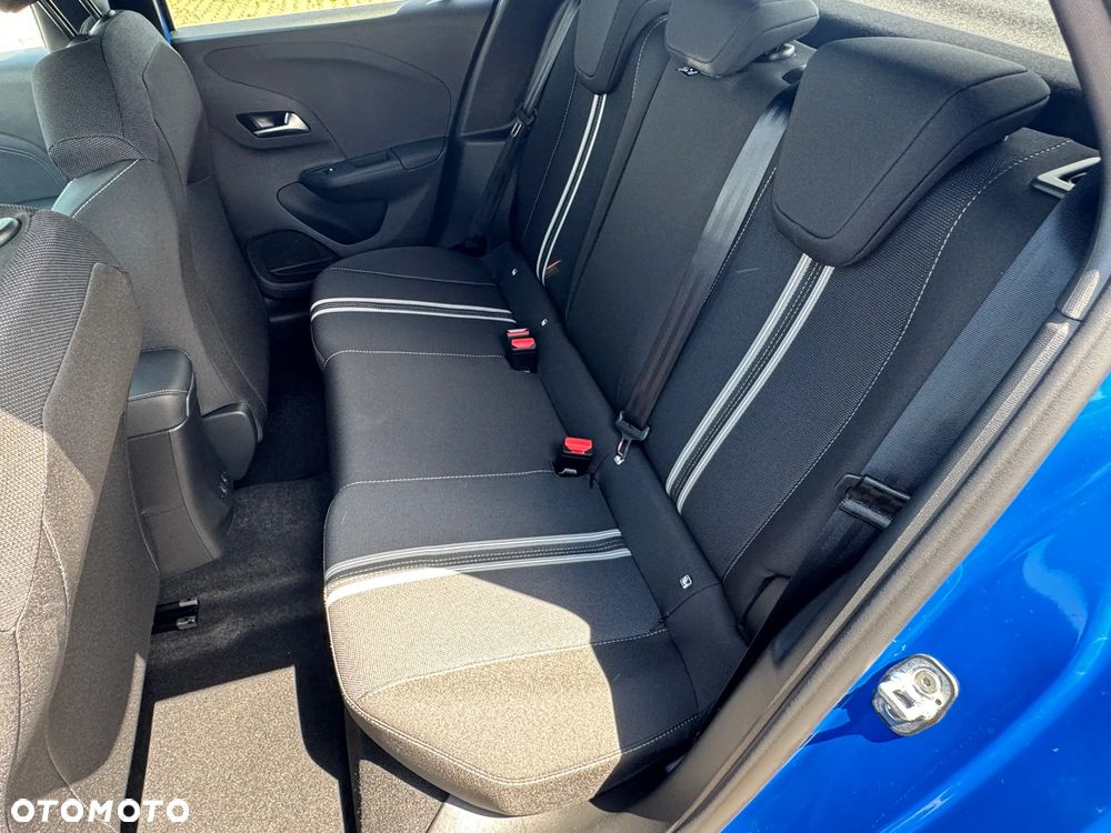 Opel Corsa 1.2 GS S&S - 12