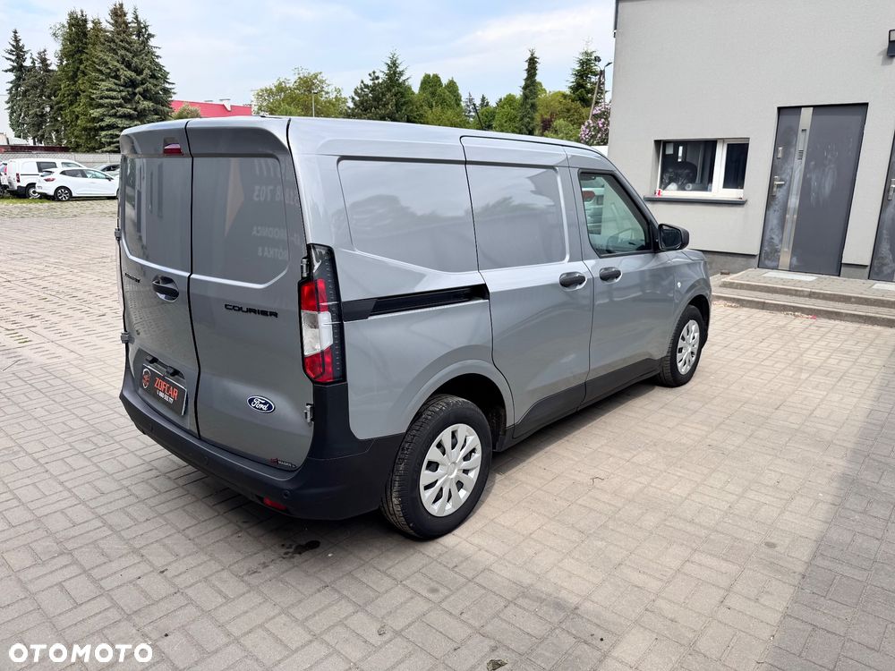 Ford Transit Courier - 5